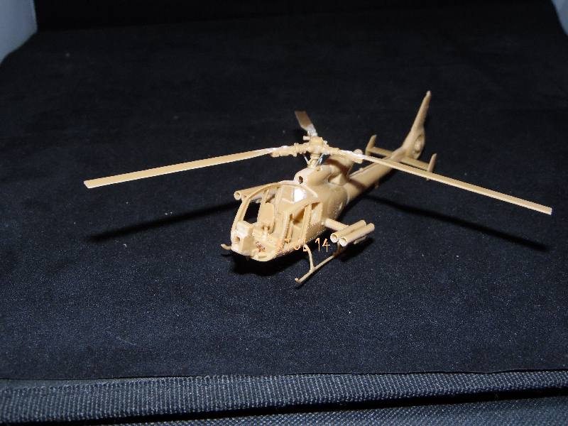 SA 342 M GAZELLE - HELLER - 1/72e Sam_1076