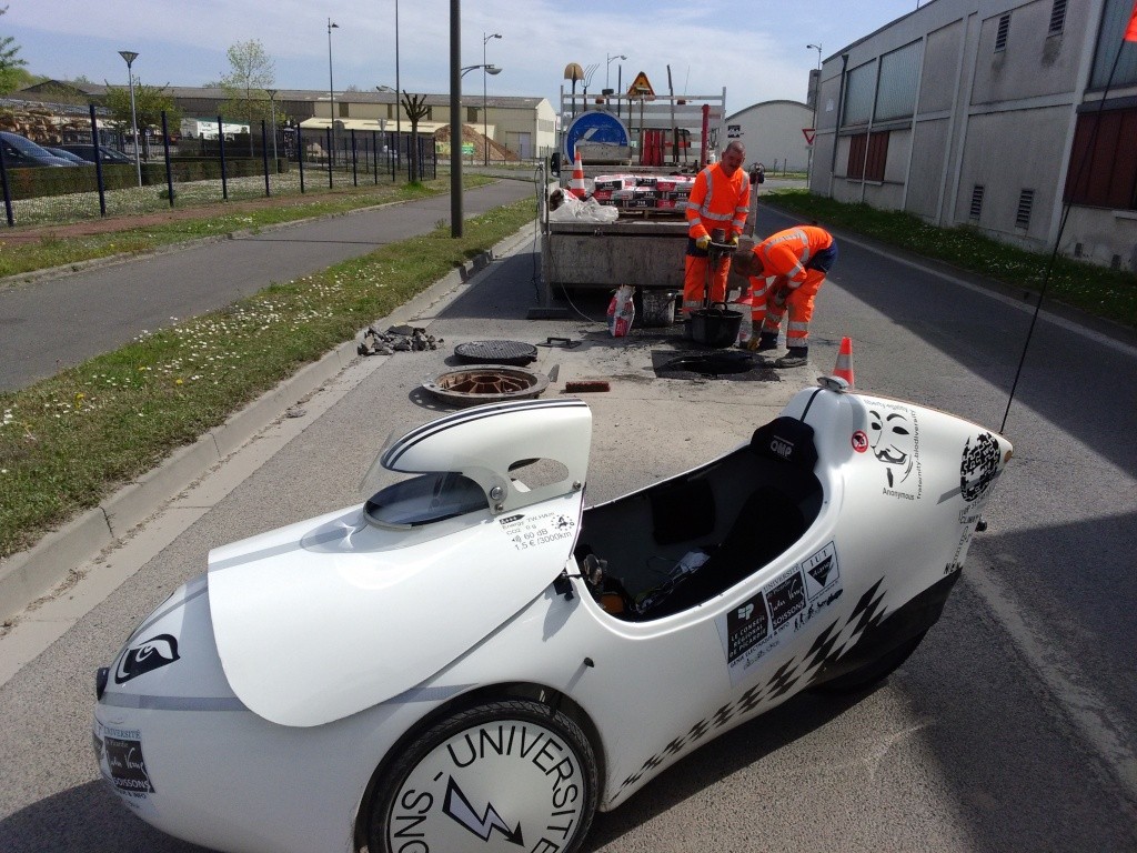 pneus - velomobile leiba xstream et engin electric de l'IUT de l' Aisne: 2015/2018 - Page 15 Dsc_0034