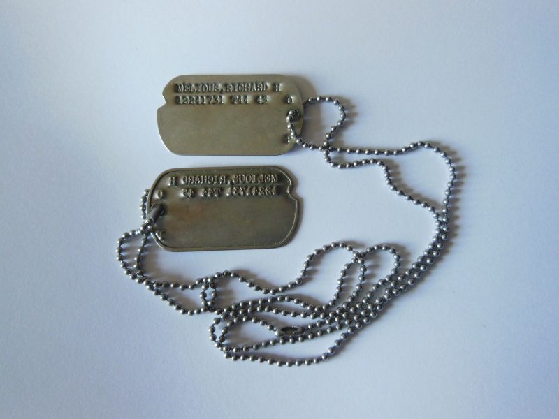 Les DOG-TAGS  Dscn5314