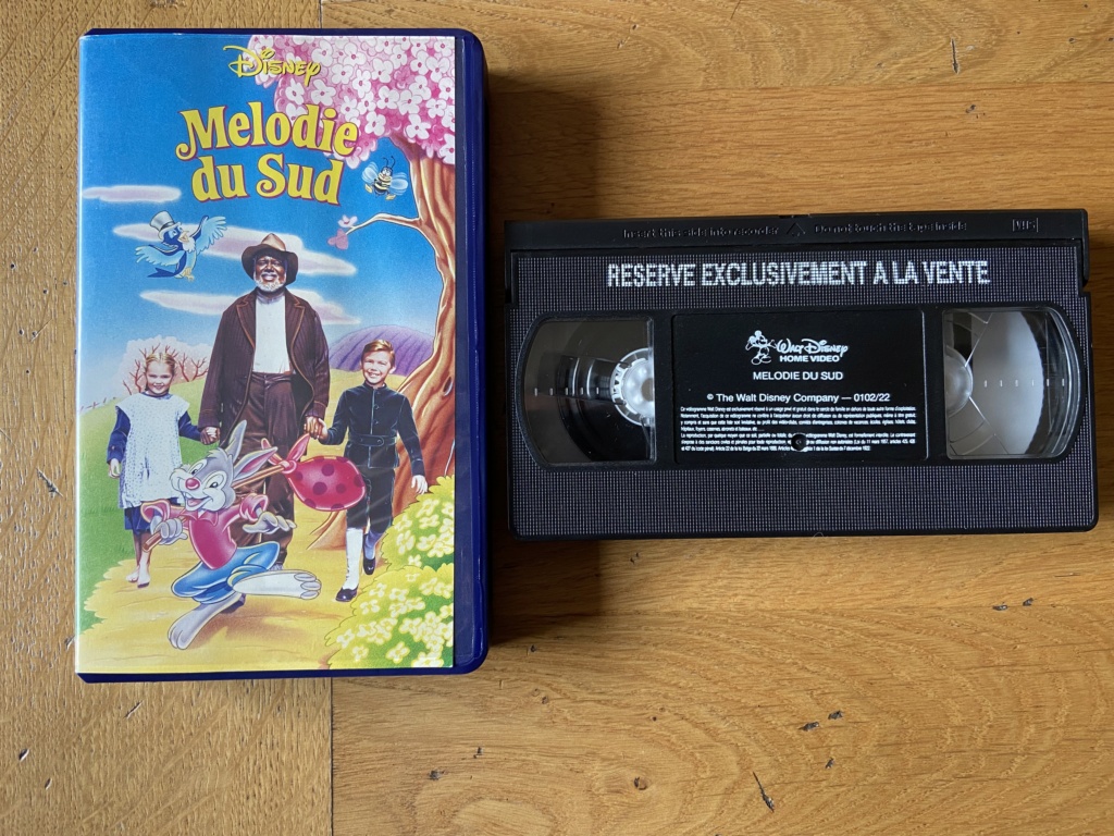 [RECH] DVD Disney losange + VHS N° 8 + Pixar-Volume 3 Img_7729