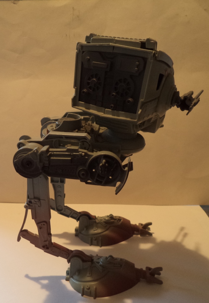 Star wars AT-ST By Kenner 1996 At-st210