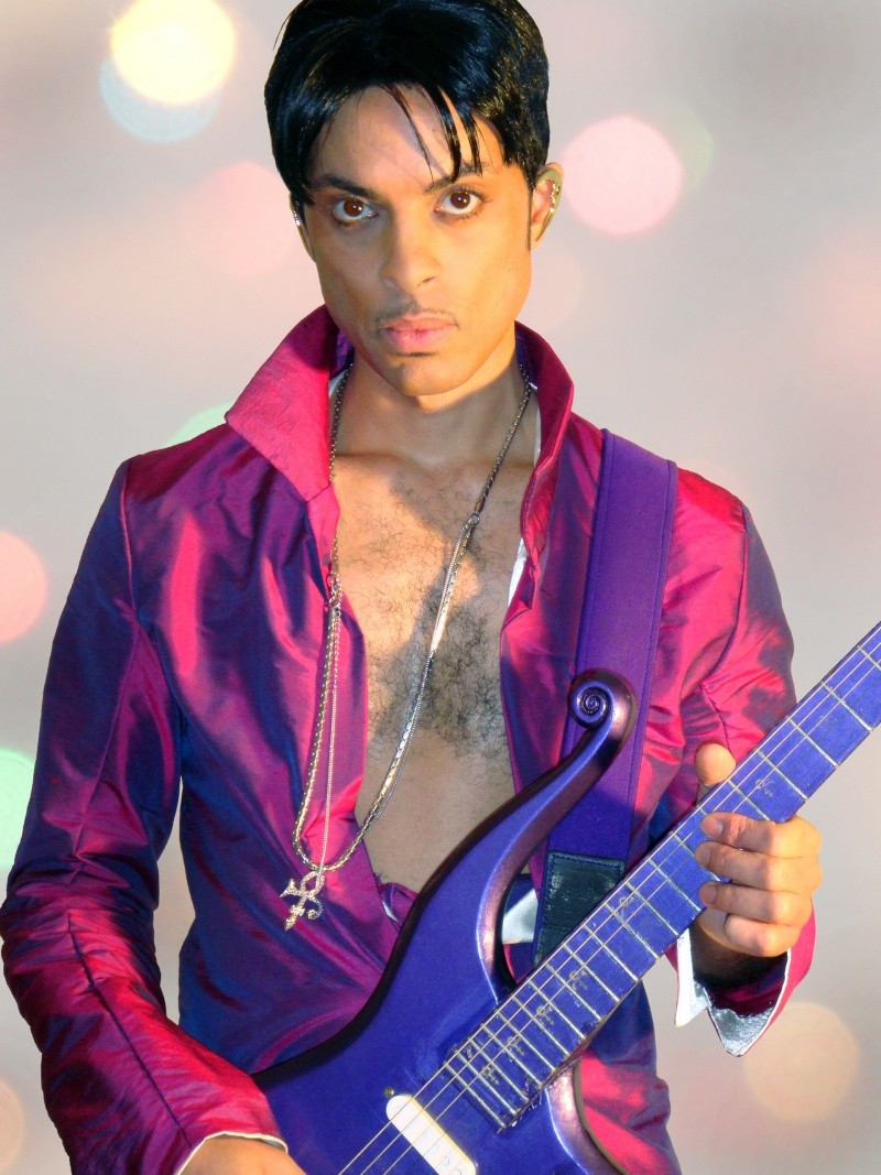  Prince's Reigned as a True Fashion Icon Who-is10
