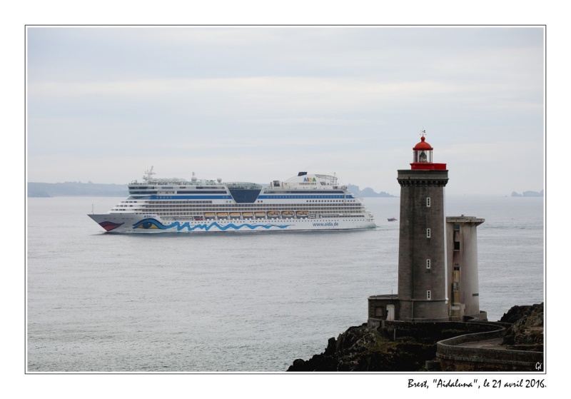 [Les ports militaires de métropole] Port de BREST - TOME 2 - Page 15 20160427