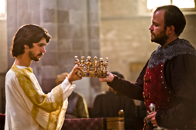 Richard II, The Hollow crown (2012) Seizet10