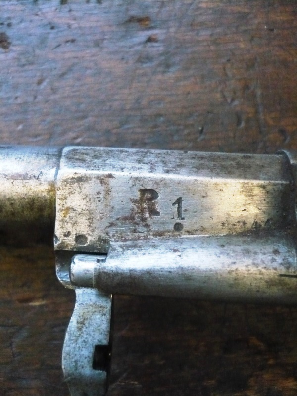 Revolver 1873... arme d'essai? 1873-r10