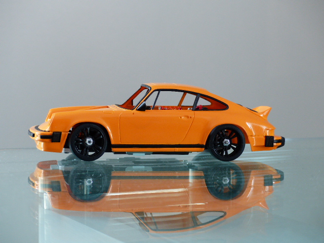 porsche 911 carrera 2.7 type G ( terminée ) P1070712