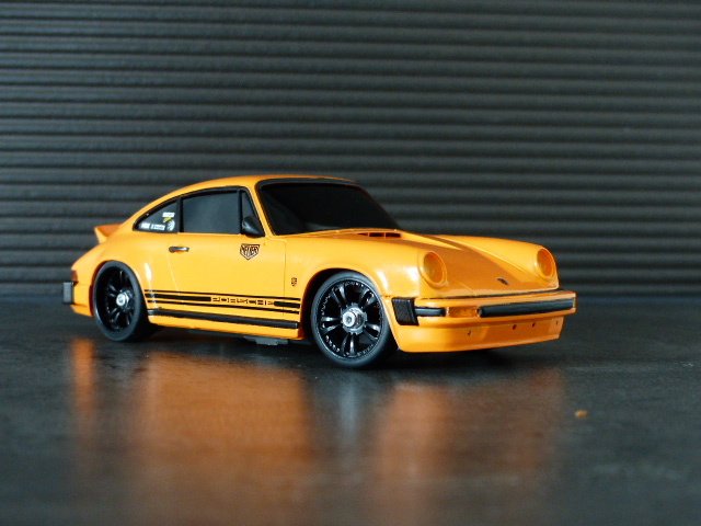 porsche 911 carrera 2.7 type G ( terminée ) P1070715