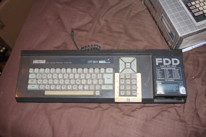 [EST] MSX olympia  PHc 2 en boite et amstrad cpc 664 FDD  Img_0010