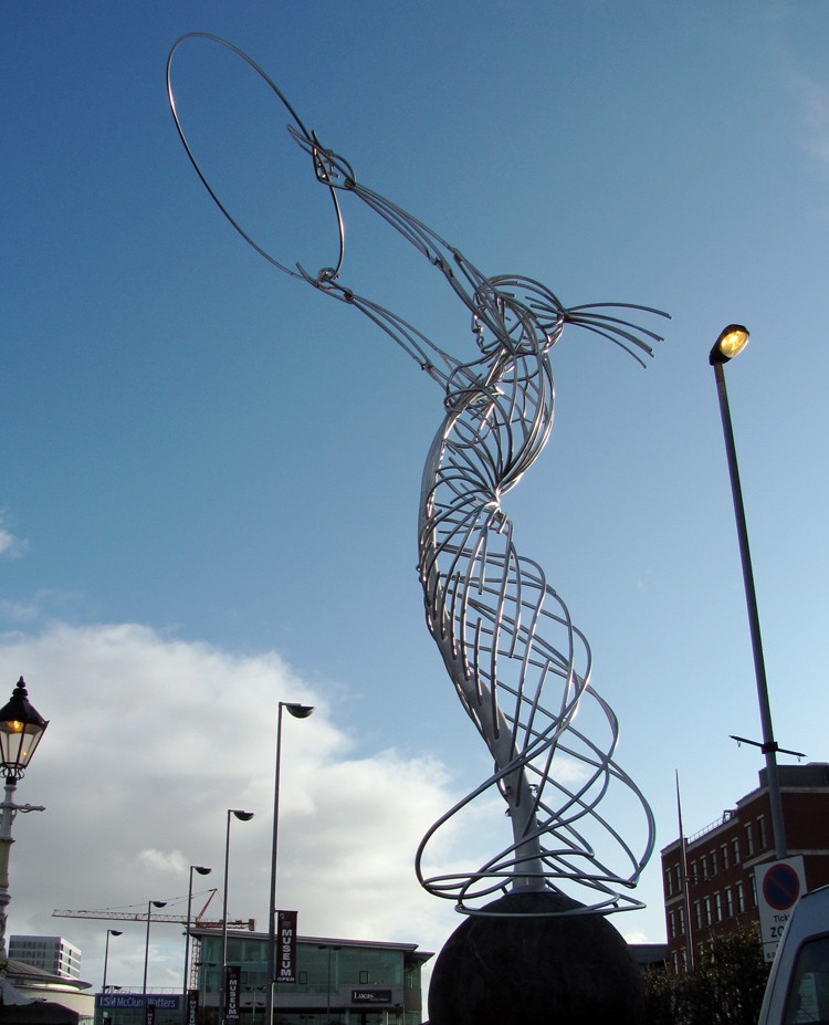 Beacon of Hope, statut d'Andy Scott - Belfast - Irlande du Nord Img-110