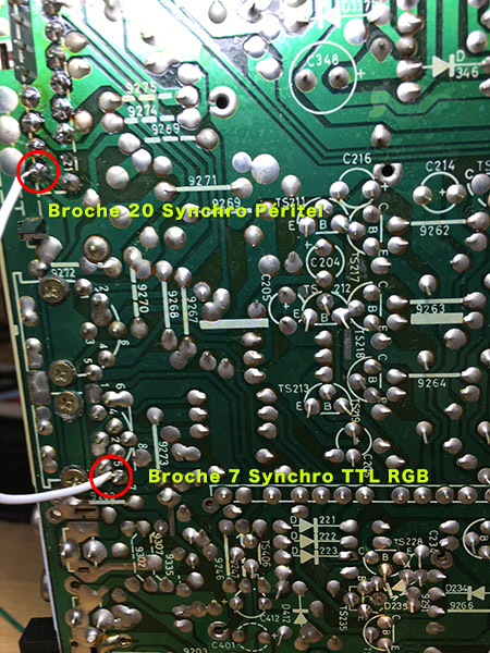 Commodore moniteur 1084 - installation péritel (résolu) Synchr10