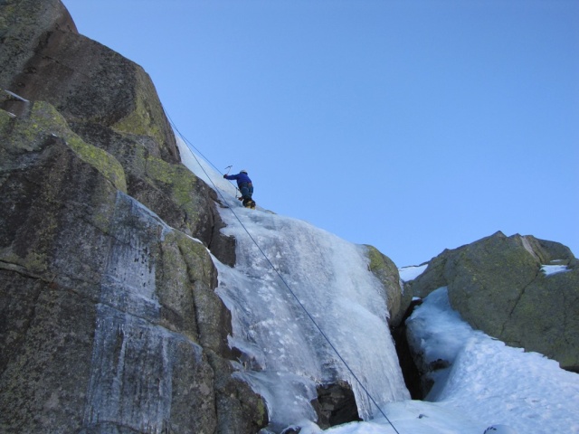 20120107 - CIRCO DE GREDOS - CASCADA DIFÍCIL 10910