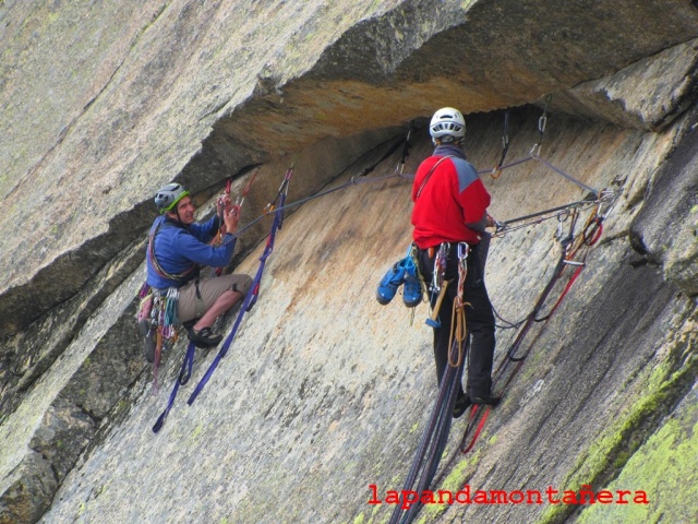 20160326 - LA PEDRIZA - VAMPIROS EN LA ROCA A2+/6a 19610