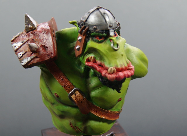 BUSTE ORC 1110