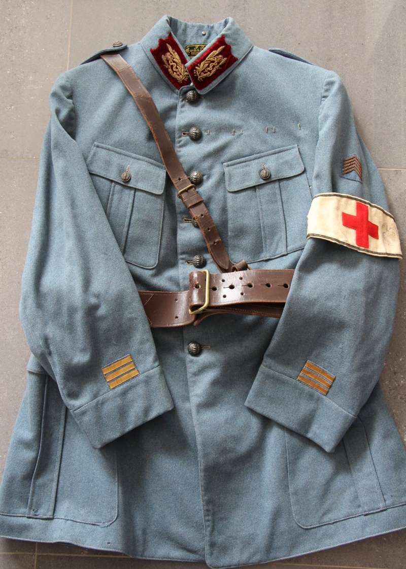 Les uniformes du service de santé  Img_2917