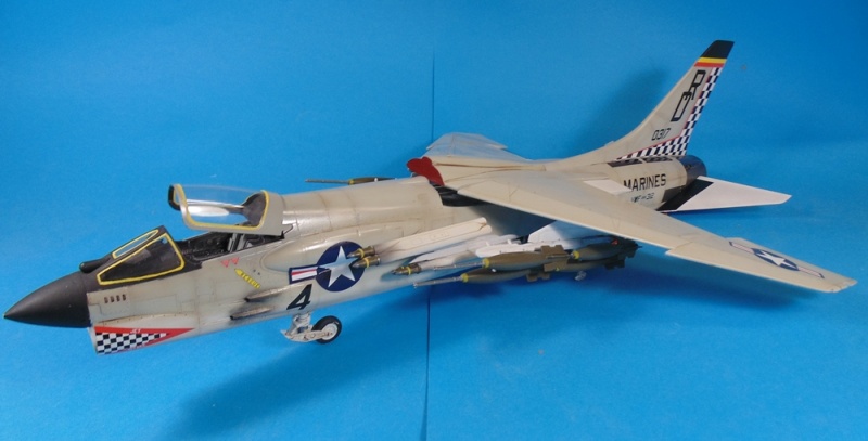 F8 E crusader 1.32 - Page 2 Dsc02723