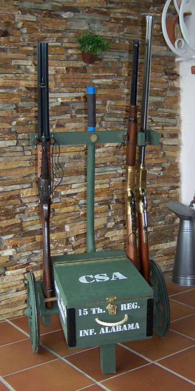 Gun cart Montgomery Depot 100_8366