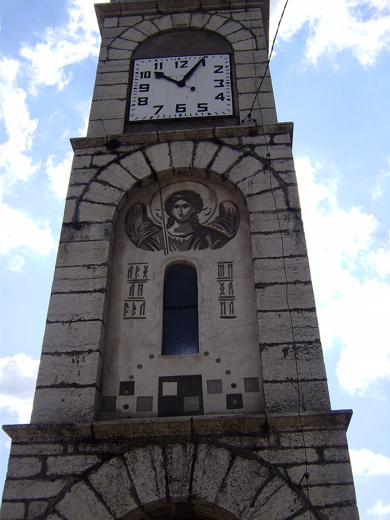 Reçu un beau diapo....Les horloges et pendules des rues..... - Page 24 Hor_ch10