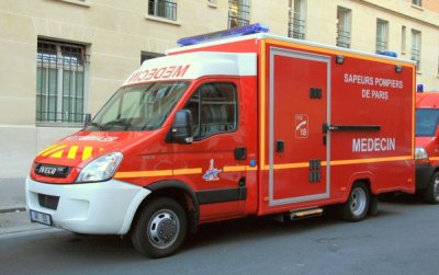 A.R 01 Ambulance de Réanimation  29841710