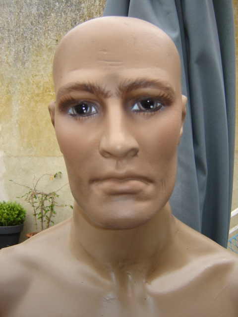 (P) Mannequin N° 2 VENDU Manneq33