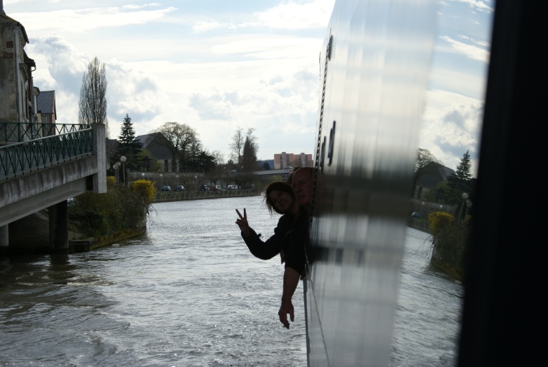 Croisière sur l'ESCAPADE - COMPIEGNE le 03 Avril 2016 - Page 2 Dsc05972