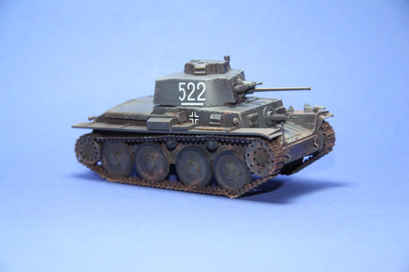 Panzer 38t TAMIYA 1/48 - Page 2 Img_7922