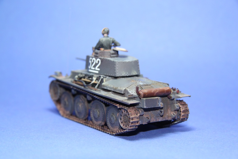 Panzer 38t TAMIYA 1/48 - Page 2 Img_7931