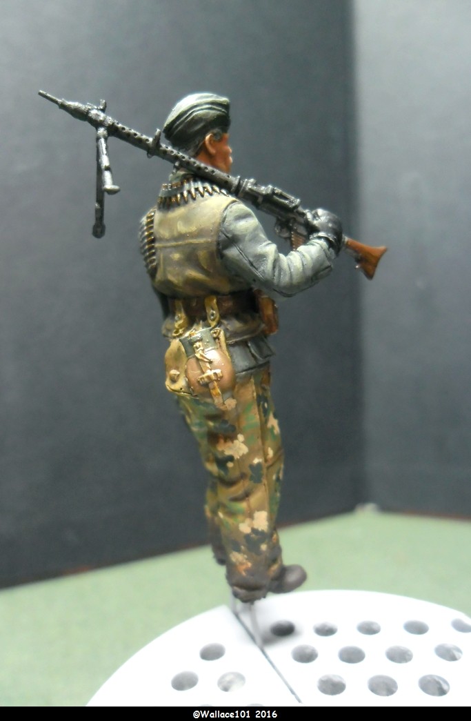MG34 gunner Darius Minatures 1/35 terminé ! - Page 3 Camo_f12