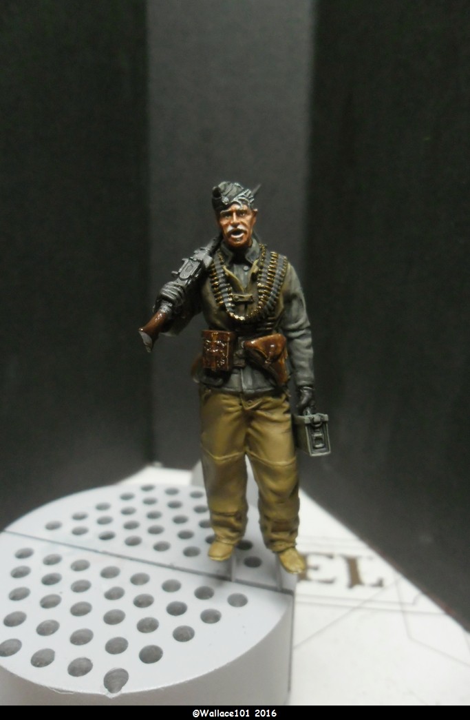 MG34 gunner Darius Minatures 1/35 terminé ! - Page 3 Pantal12