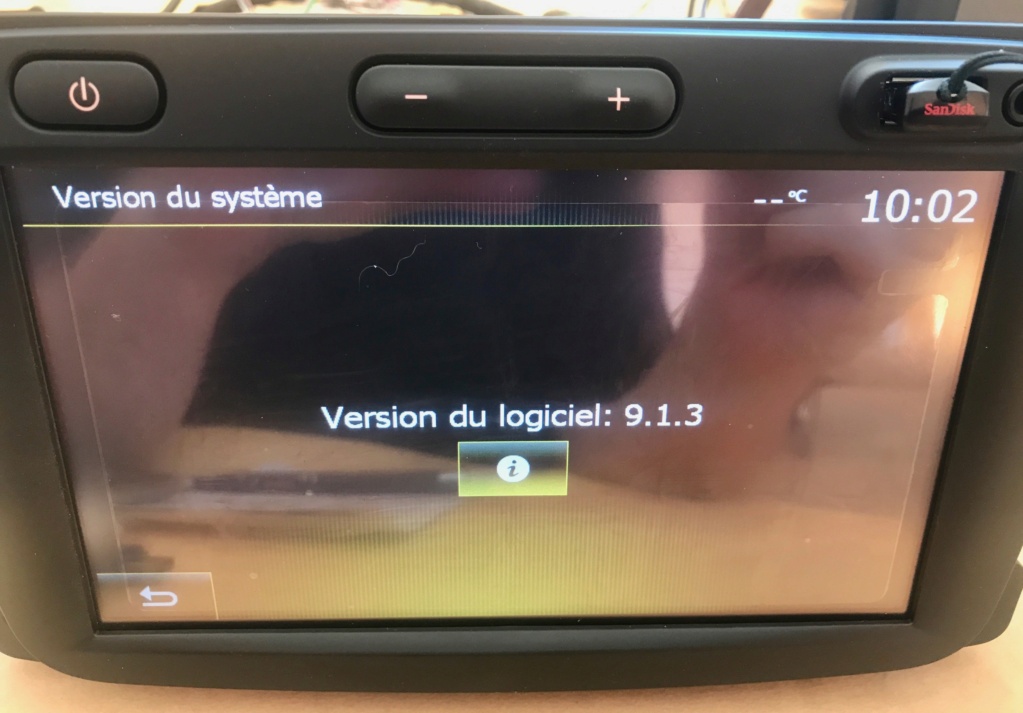 Vends Medianav Evo 9.1.3  avec ou sans DAB+ Img_8617