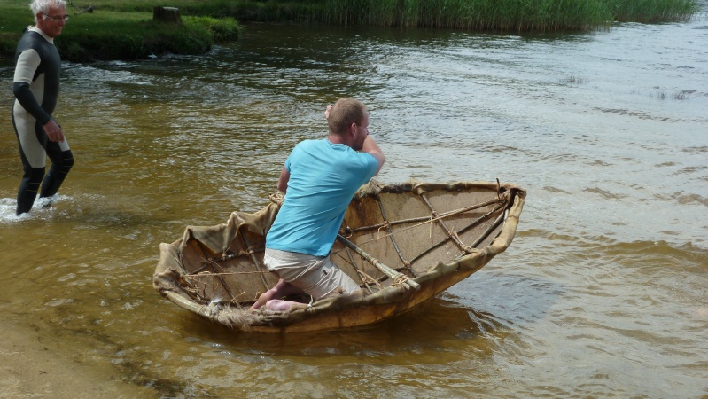 Fabrication d'un coracle P1070511