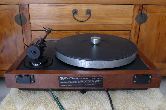 Ariston Audio RD80 Belt-Driven Turntable (Used) SOLD P1110750