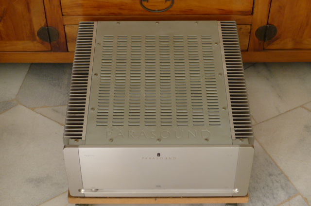 Parasound Halo A21 Stereo Power Amplifier (Used) SOLD P1110820