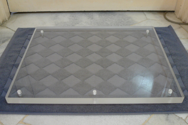 Acrylic Platform for Power Amplifier (Used) SOLD P1110830