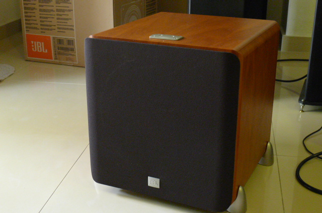 JBL Studio L Series L8400P Powered Subwoofer, 12" woofer (Used) SOLD P1120133