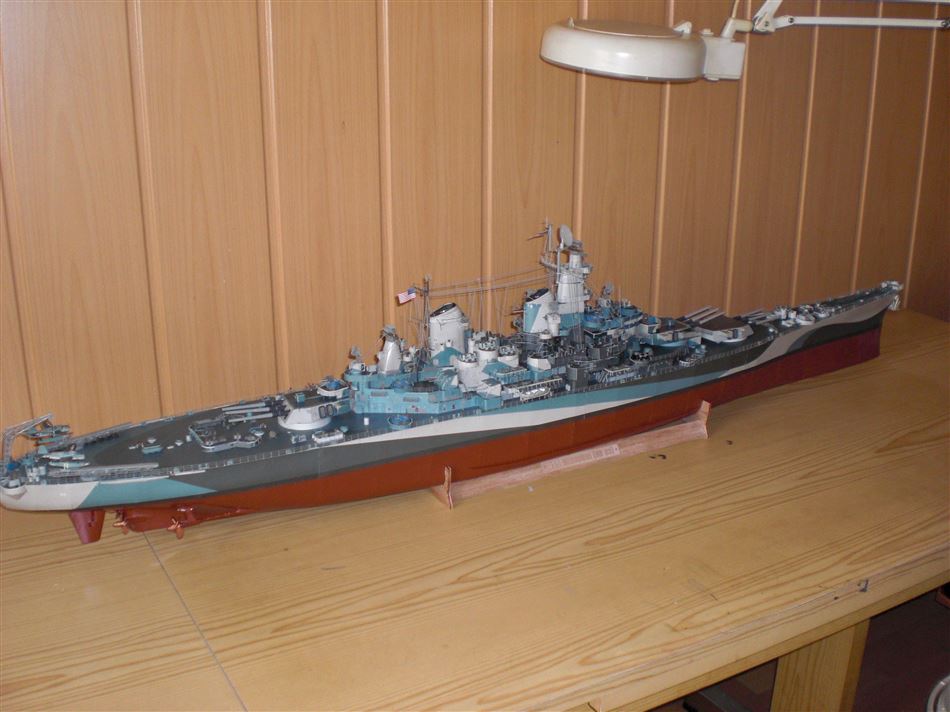 USS Missouri GPM (Katalog-Nr.242 -13/2005) 1:200 gebaut von Uwe Grawunder Cimg0310