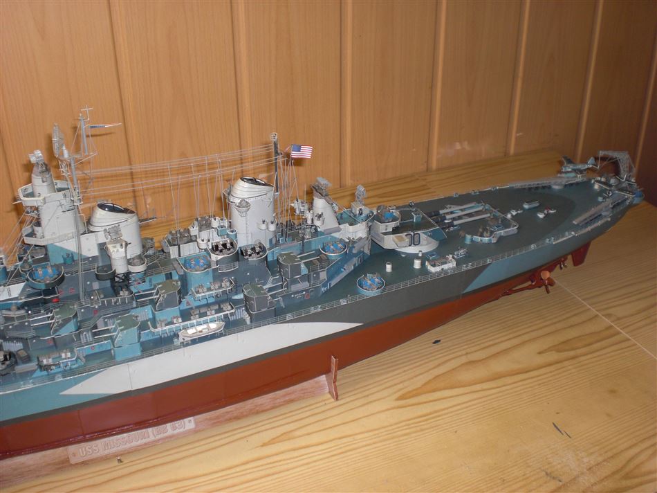 USS Missouri GPM (Katalog-Nr.242 -13/2005) 1:200 gebaut von Uwe Grawunder Cimg2210