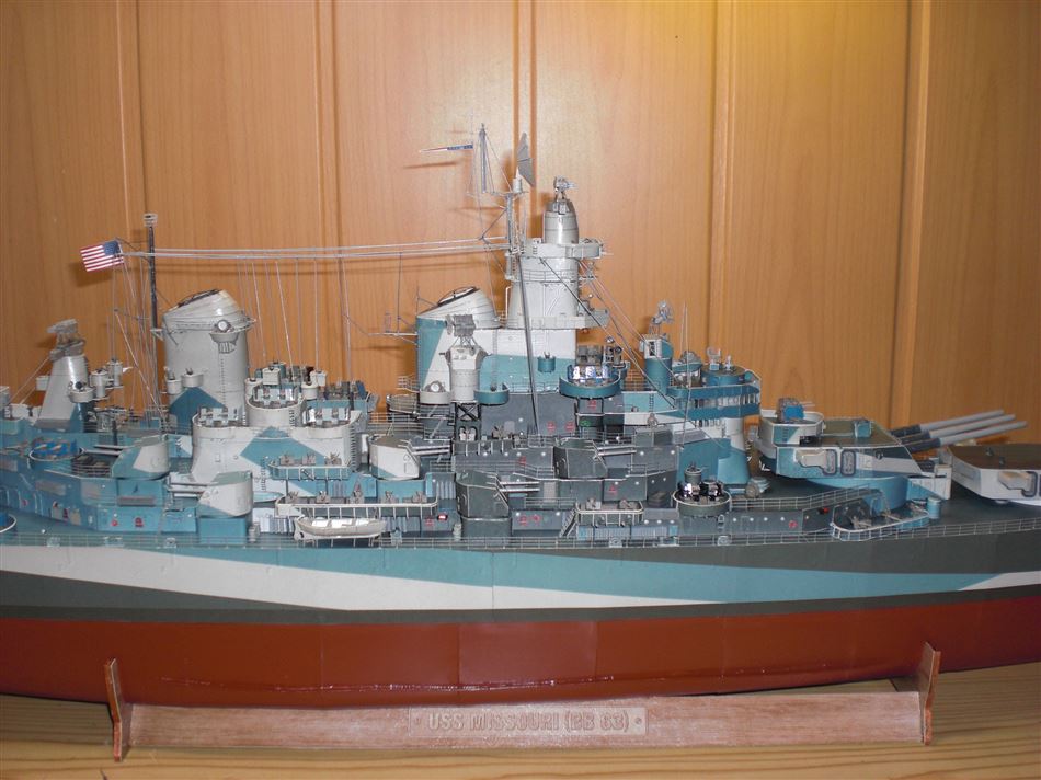 USS Missouri GPM (Katalog-Nr.242 -13/2005) 1:200 gebaut von Uwe Grawunder Cimg2326