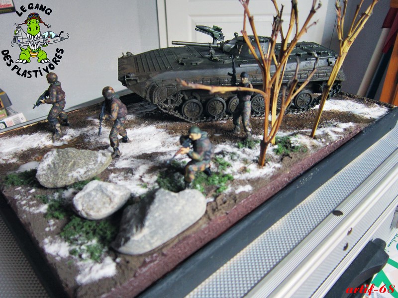 [ITALERI] Véhicule d infanterie BMP-1 Réf 256 Img_4485