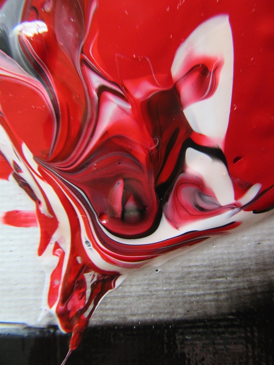(Acrylique)Toile rouge noir blanche et ses gros plans sélectionnés  Img_0415