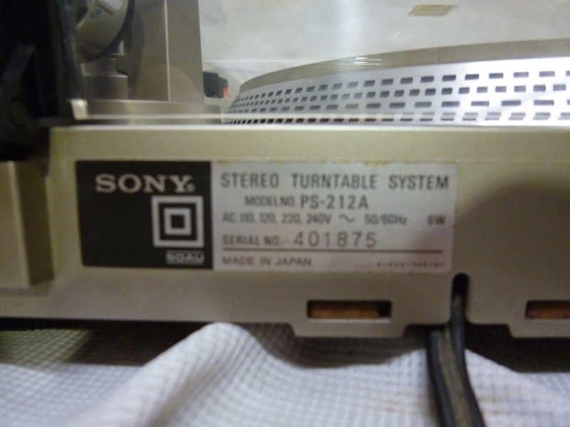 Sony PS-212A    Direct-Drive Turntable (SOLD) P1020817