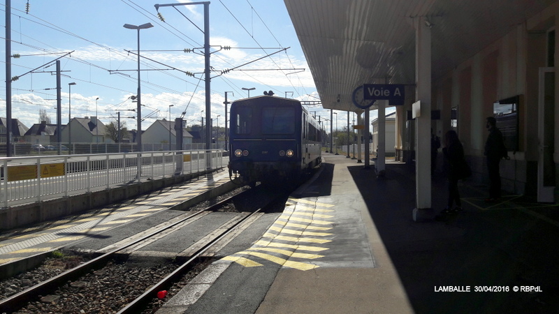 "tro breiz ferroviaire " Rennes/St Brieuc/Dol/Rennes (2-  LAMBALLE) 20160258