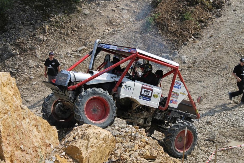 Trial camion à Montalieu : les 14 et 15 mai 2016 U_deni10