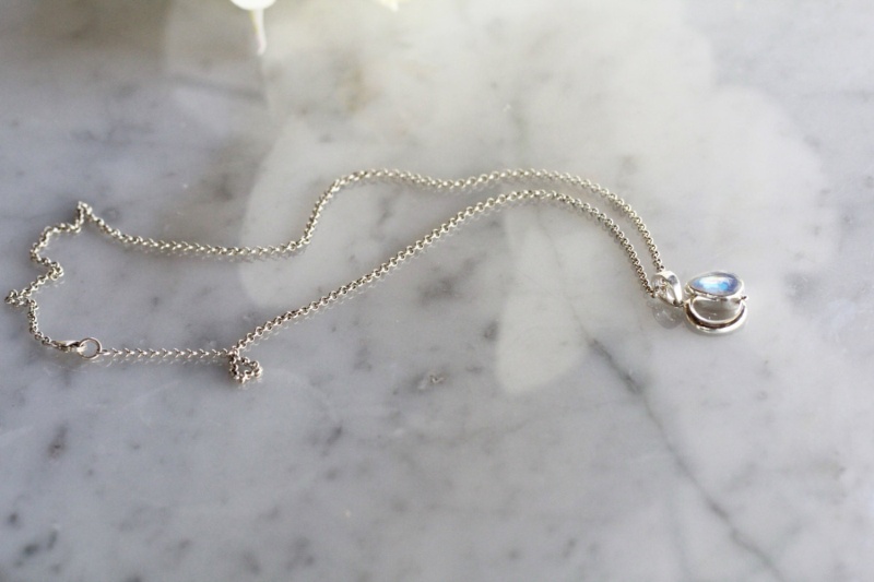 FS: Crescent Moonstone Necklace Ms310