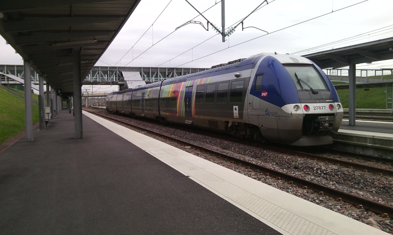 [TOPIC FERROVIAIRE] Photos et vidéos des trains de la SNCF en Champagne Ardenne et ailleurs - Page 3 Img_2010