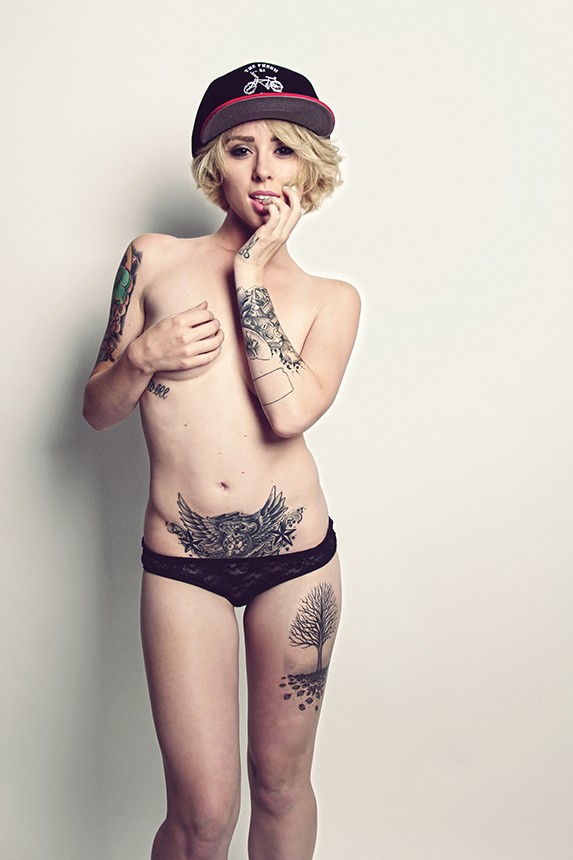 CHARME - Les plus belles femmes sont tatouées... - Page 8 Tumblr30