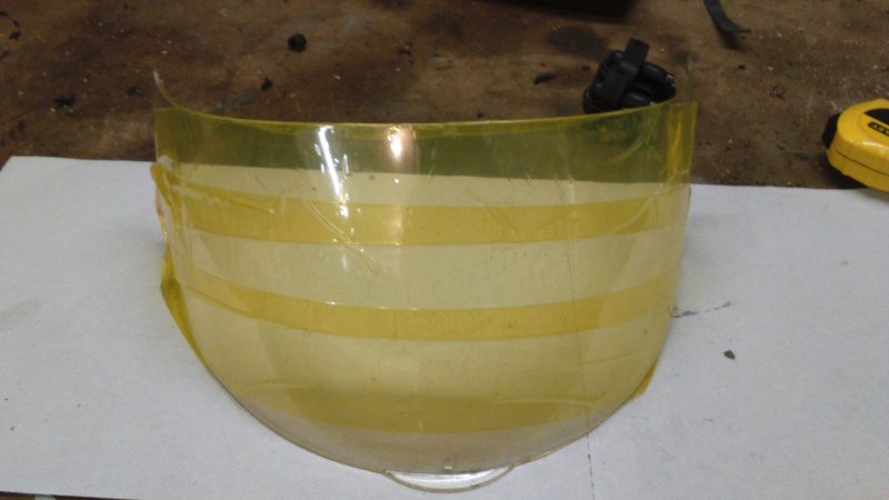 Tuto fabrication déflecteur de bulle avec une visière de casque Dsc_0113