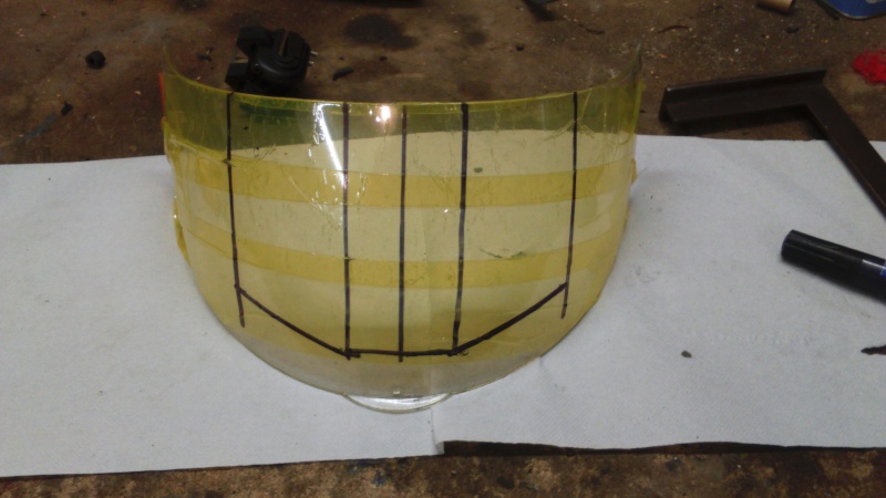 Tuto fabrication déflecteur de bulle avec une visière de casque Dsc_0114