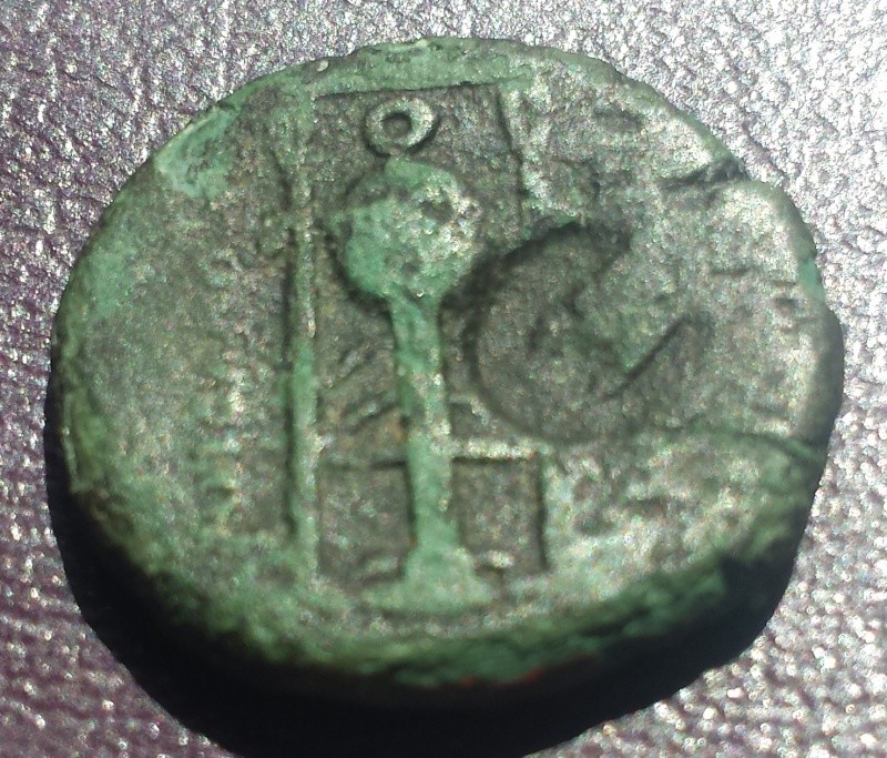 Petit bronze contremarqué pour Colophon en Ionie ... 20160415