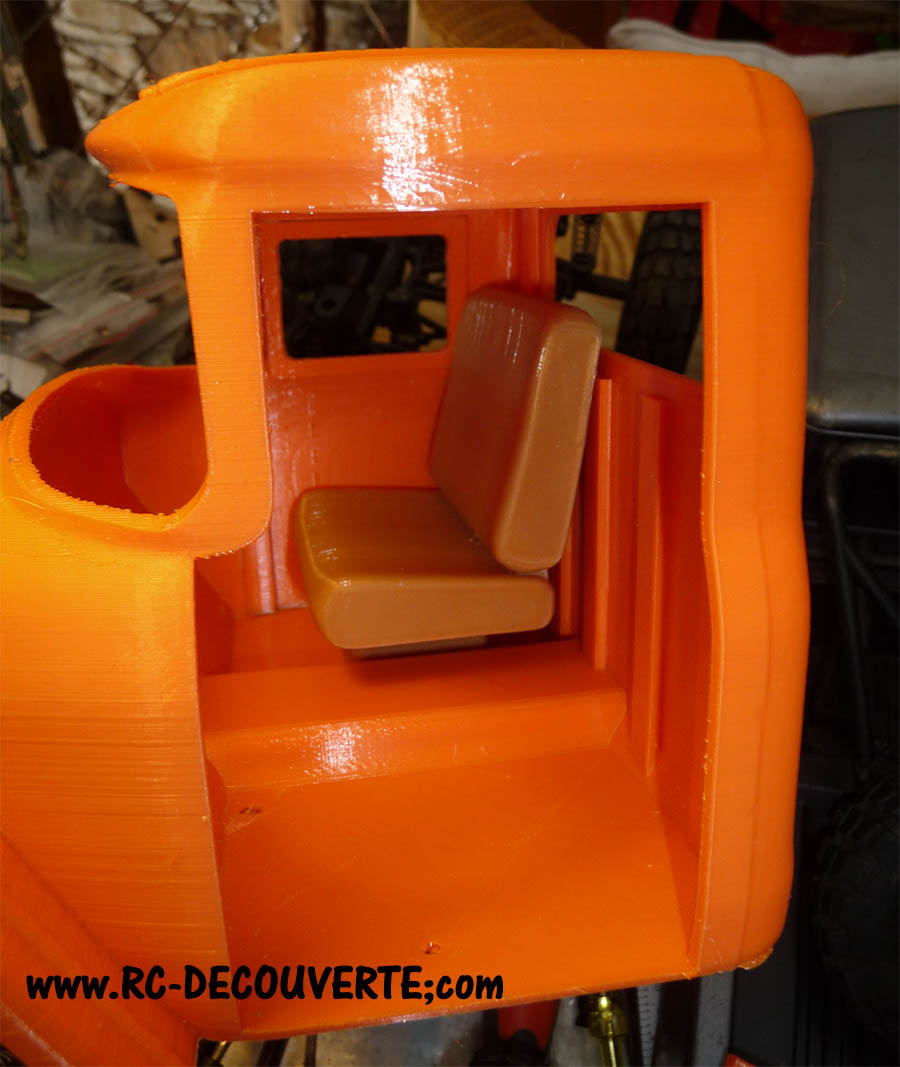 Camion Zil 131 6x6 impression 3D avec balancier totalement fait maison - Page 6 Camion70