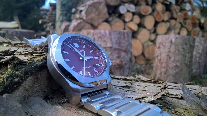 [Revue] Victorinox Inox rouge sur acier Image34